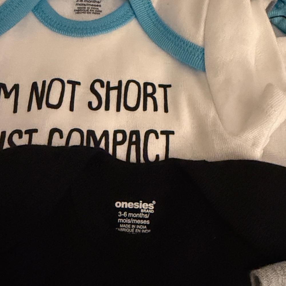 Onesies⁠ 8-Pack Baby Neutral Elephant Bodysuits Size 3-6 Months - Picture 3 of 3
